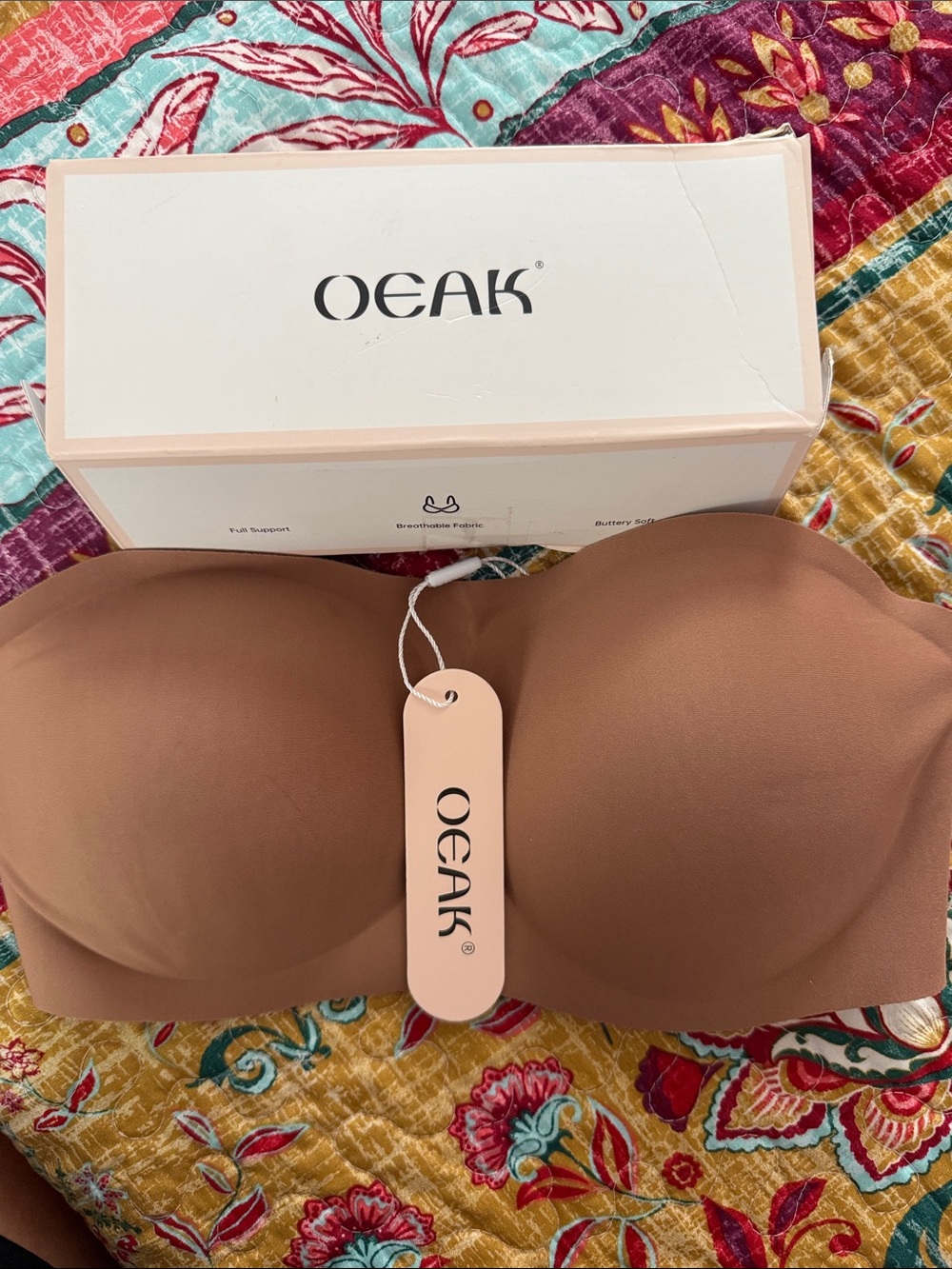 Strapless Seamless Molded Cup Bra in Brown